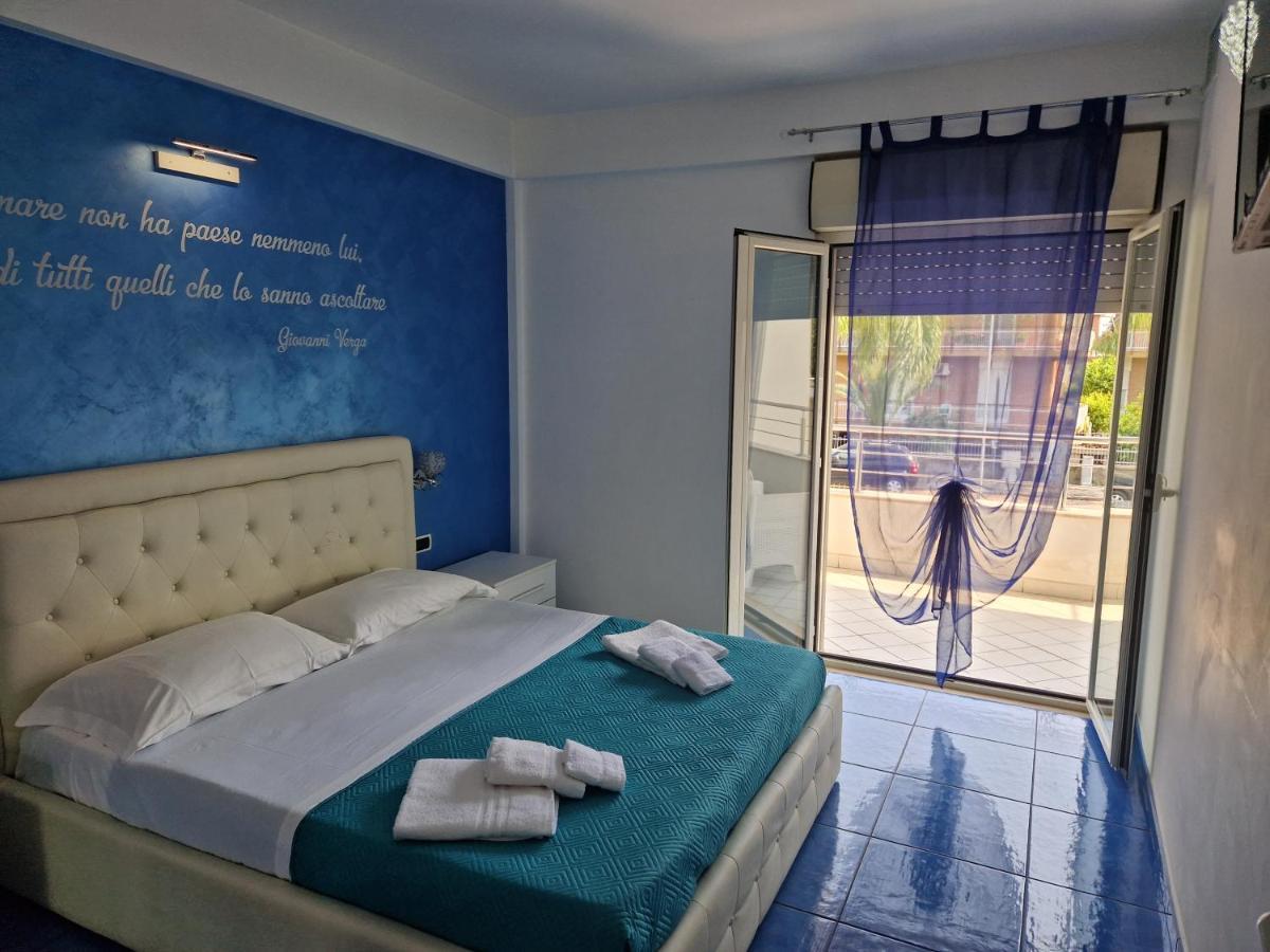 Acca Residence Terracina Buitenkant foto